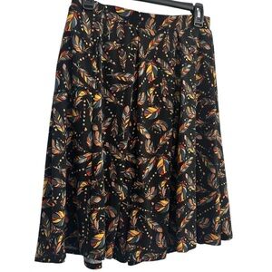 LulaRoe Size Medium Multicolored Feather Print Skirt New With Tags